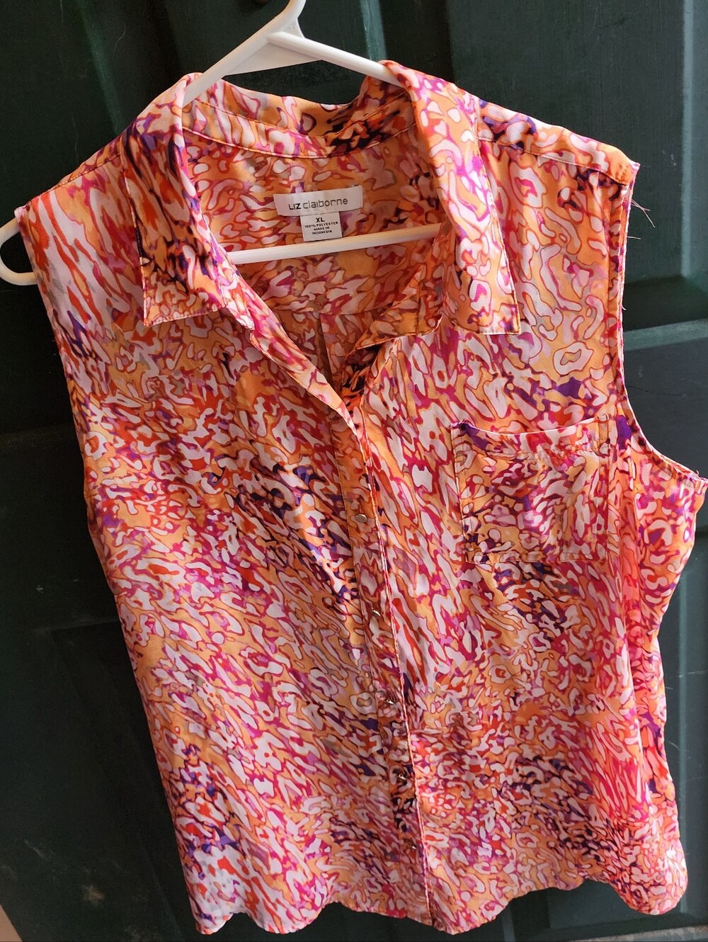 Liz Claiborne Women's XL Sleeveless Button-Up Shirt Orange Pink Patterned